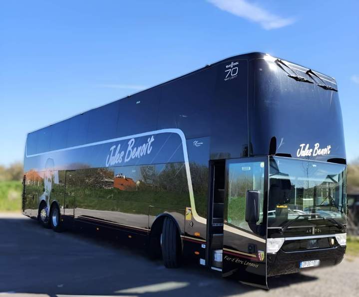 Voyages touristiques en autocar, pour des sorties inoubliables.